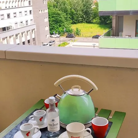 公寓 Spacious, Free Private Parking, 2 Bedrooms 2 Bathrooms - Comfortable And Bright In With Private Parking Garage - Just Few Minutes Walking From Historic Center 佛罗伦萨