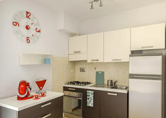 5&5 - Spacious, Bright, With Free Private Parking Apartamento