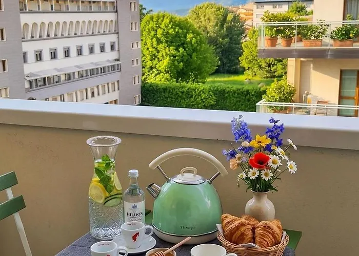 Apartamento 5&5 - Spacious, Bright, With Free Private Parking Florencia