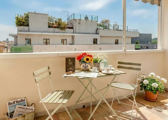 Apartamento 5&5 - Spacious, Bright, With Free Private Parking